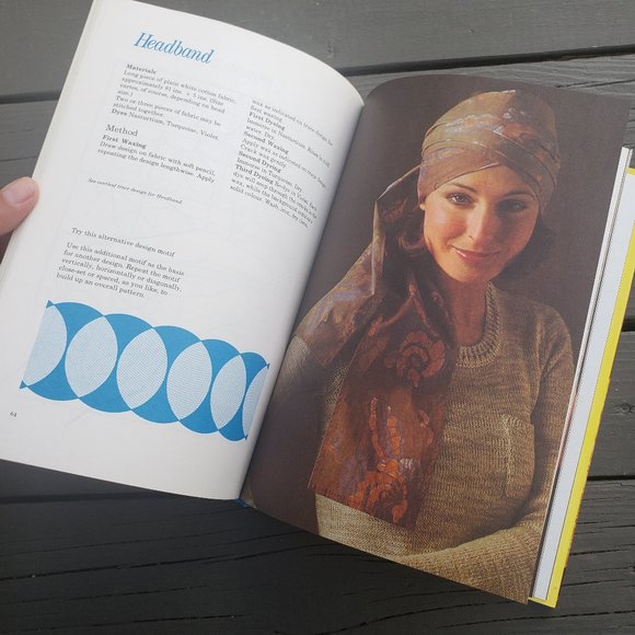 Vintage Book - Tie Dyeing & Batik - Picture 8 of 11